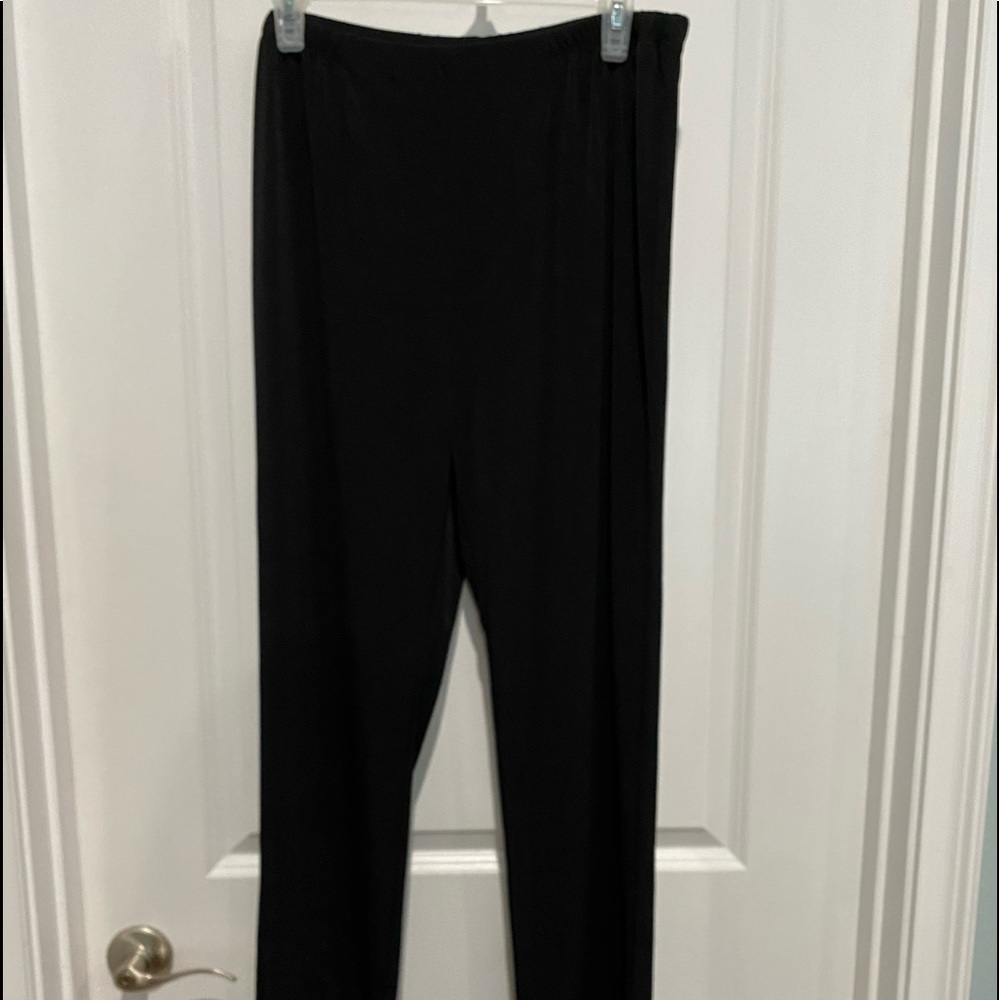 Compliments elastic waist black pull on pants, Sz L